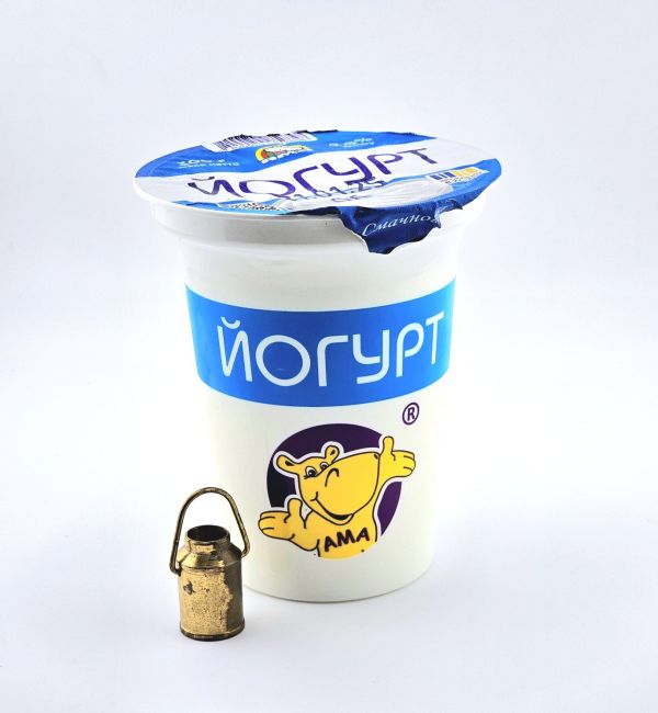 Йогурт 2,5% жиру без наповнювачів Йогурт 2,5% жиру без наповнювачів