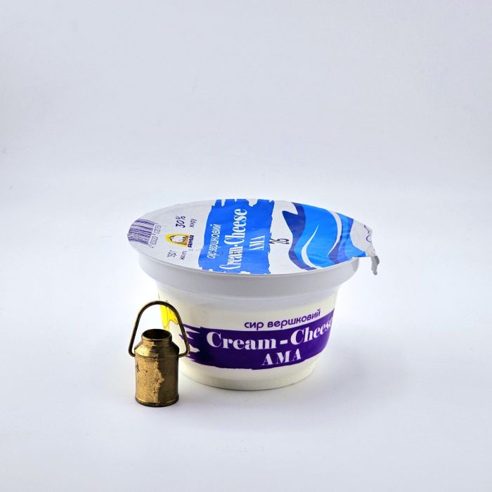 Сир вершковий "Cream-Cheese AMA" 30% жиру"