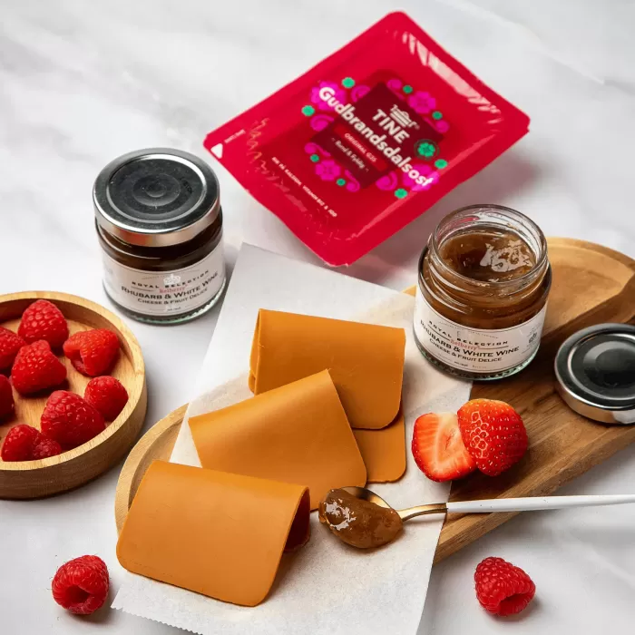 Сир TINE Gudbrandsdalen з коров'ячого та козячого молока 35%, 130г