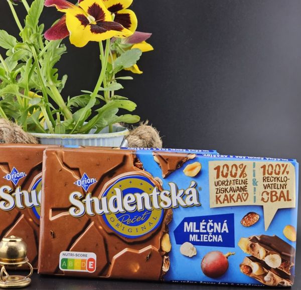 Шоколад Studentska Mlecna Молочний з арахісом родзинками і желе 180 г Шоколад Studentska Mlecna Молочний з арахісом родзинками і желе 180 г