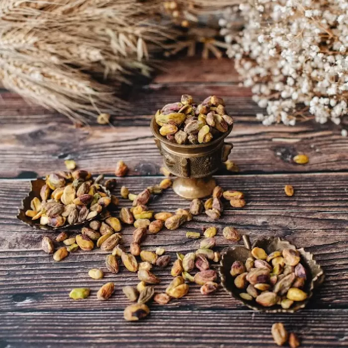 Фісташки Каліфорнійскі чищені сирі 1 кг