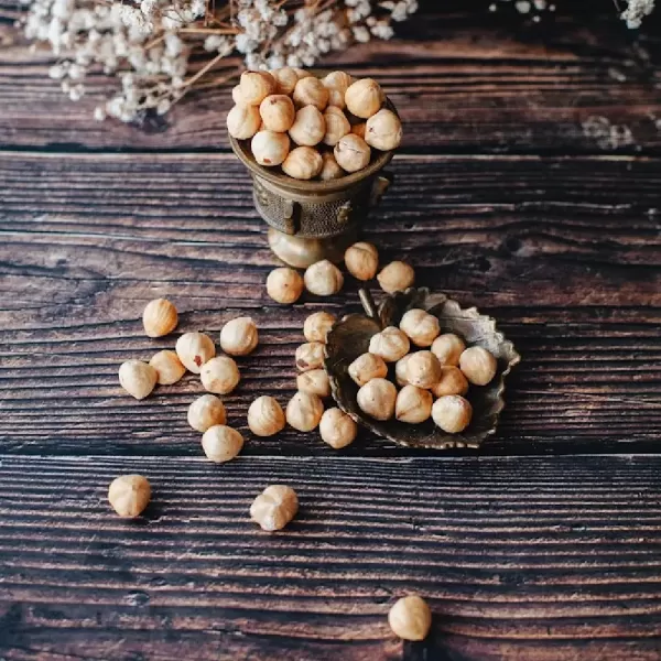 Бланшований фундук 200 г