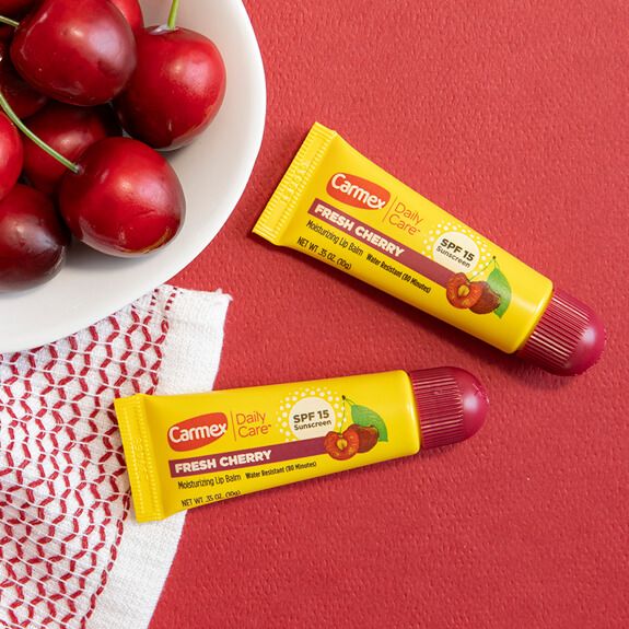 Carmex, Daily Care, зволожуючий бальзам для губ, свіжа вишня SPF 15, 10 г Carmex, Daily Care, зволожуючий бальзам для губ, свіжа вишня SPF 15, 10 г