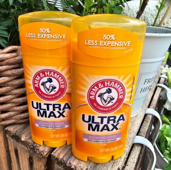 Твердий дезодорант-антиперспірант UltraMax для жінок Твердий дезодорант-антиперспірант UltraMax для жінок